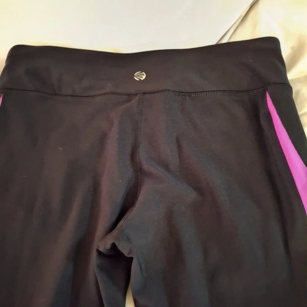 Impact By Jillian Michaels Women's Purple And Black Cropped Leggings